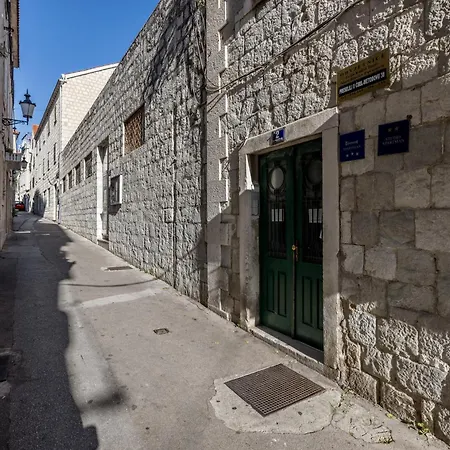 Sara Apartmán Split